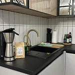 Grand Pavilion شقة