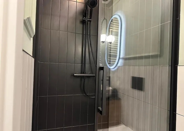 アパート Grand Pavilion