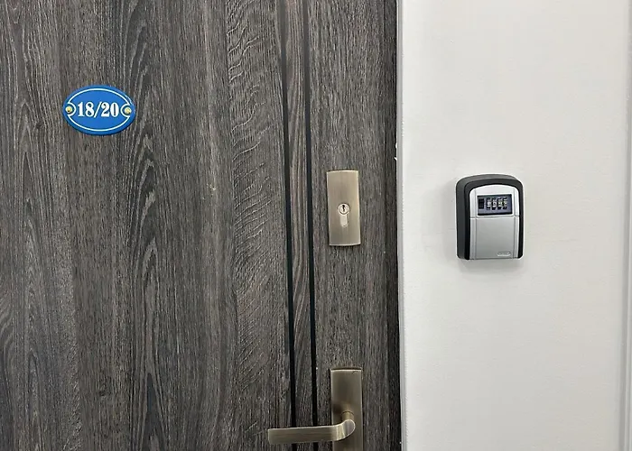 Grand Pavilion * ビィドゴシュチュ